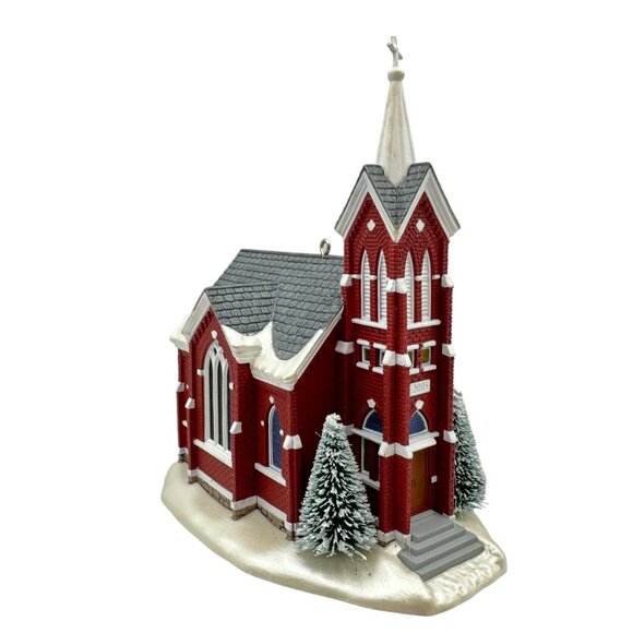 Hallmark Keepsake Central Tower Church Magic Collectors Series 2005 MISSING CORD - Picture 1 of 13